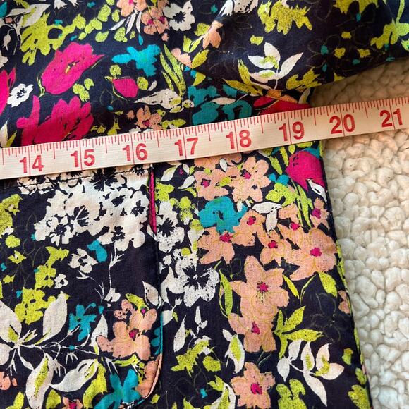 Zara Basic Floral Cotton V-neck Blouse Small - Picture 9 of 10